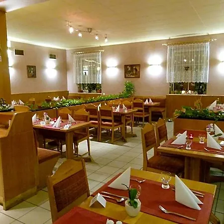 Pelikan 3* Mariánské Lázně